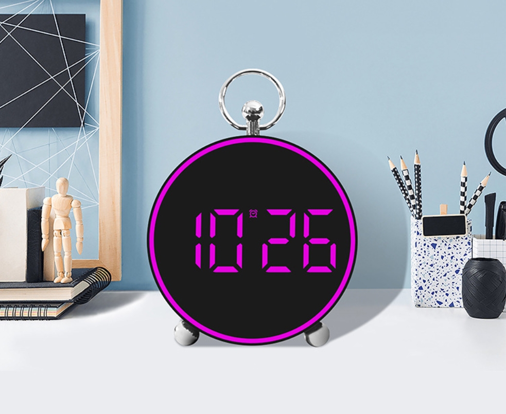 Ceas Digital AT PERFORMANCE®, de Masa sau Perete, cu Alarma, Snooze, Lumina LED, Mod Noapte, Control vocal, USB - Roz. - Casa, Gradina & Bricolaj - atMag.ro