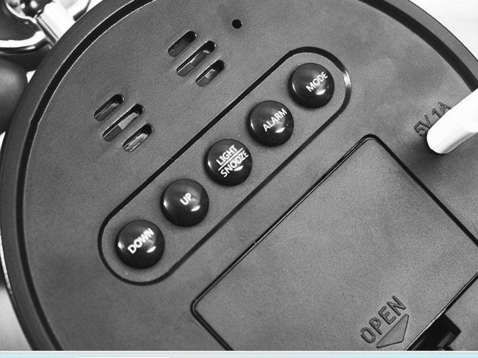 Ceas Digital AT PERFORMANCE®, de Masa sau Perete, cu Alarma, Snooze, Lumina LED, Mod Noapte, Control vocal, USB - Roz. - Casa, Gradina & Bricolaj - atMag.ro