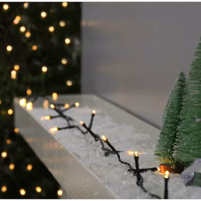 Rola Instalatie de Craciun Liniara, AT PERFORMANCE®, 8 Jocuri de Lumini Interschimbabile, Alimentare La Priza Pentru Interior/Exterior, Rola 100m, Fir Negru, Alb Cald. - Decoratiuni, Ornamente si articole Craciun - atMag.ro