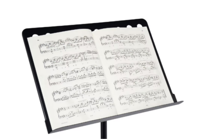 Stativ pentru Partitura, Inaltime Reglabila, Picioruse Antiderapante, Confectionat din Metal, Usor de Instalat si Depozitat, Negru - Suporturi si Stative - atMag.ro